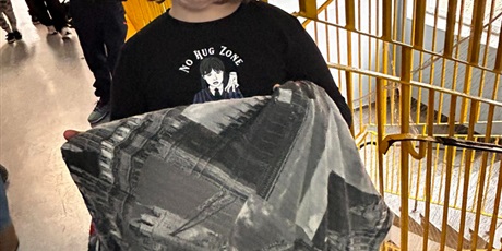 Powiększ grafikę: dzien-bez-plecaka-685889.jpg