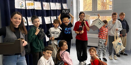 Powiększ grafikę: dzien-bez-plecaka-685891.jpg