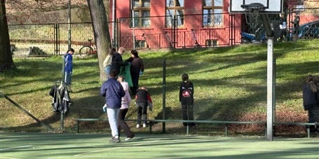 Powiększ grafikę: dzien-ziemi-na-biskupiej-gorce-690308.jpg