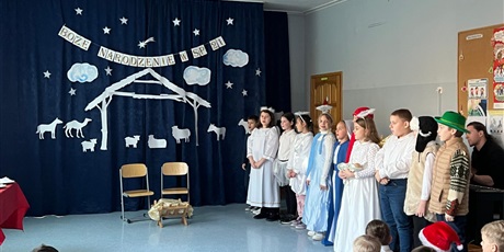 Powiększ grafikę: jaselka-bozonarodzeniowe-667755.jpg