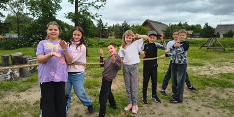 Powiększ grafikę: klasa-iv-w-faktorii-handlowej-w-pruszczu-gdanskim-706247.jpg