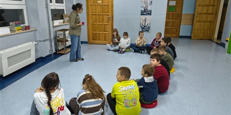 Powiększ grafikę: noc-bibliotek-ogolnopolska-akcja-czytelnicza-646228.jpg