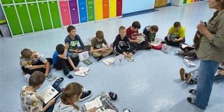 Powiększ grafikę: noc-bibliotek-ogolnopolska-akcja-czytelnicza-646234.jpg