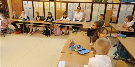 Powiększ grafikę: pasowanie-na-czytelnika-679356.jpg