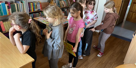 Powiększ grafikę: pasowanie-na-czytelnika-679362.jpg