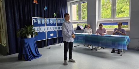 Powiększ grafikę: szkolny-konkurs-recytatorski-704431.jpg